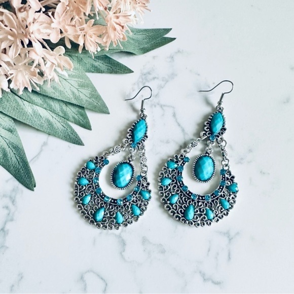 2/$30🌵 Bohemian Teal Blue Bead Tassel Chandelier Dangle Silver Earrings Boho - Picture 1 of 6